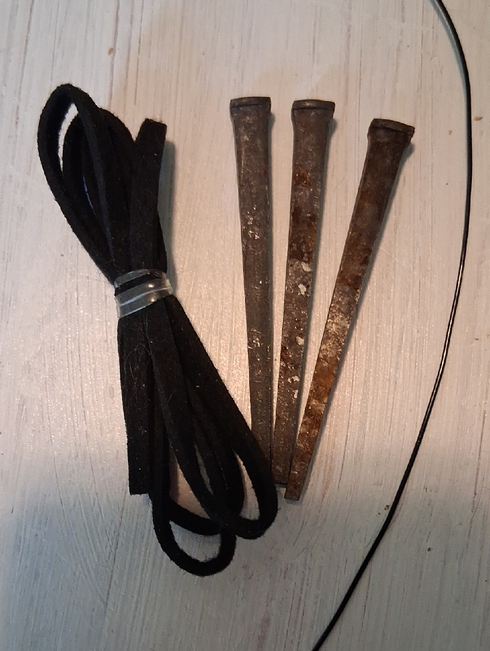 VINTAGE NAIL CROSS MAKING KIT